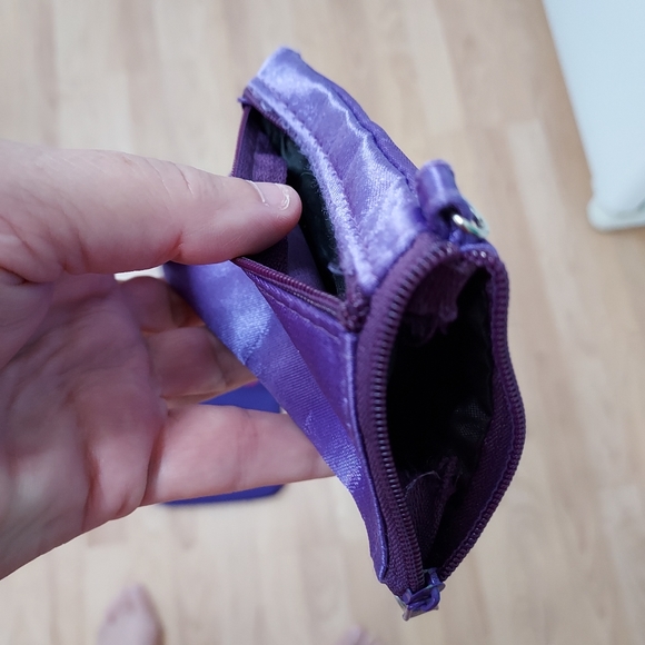 Red Hat Society purse with change purse - Picture 5 of 7